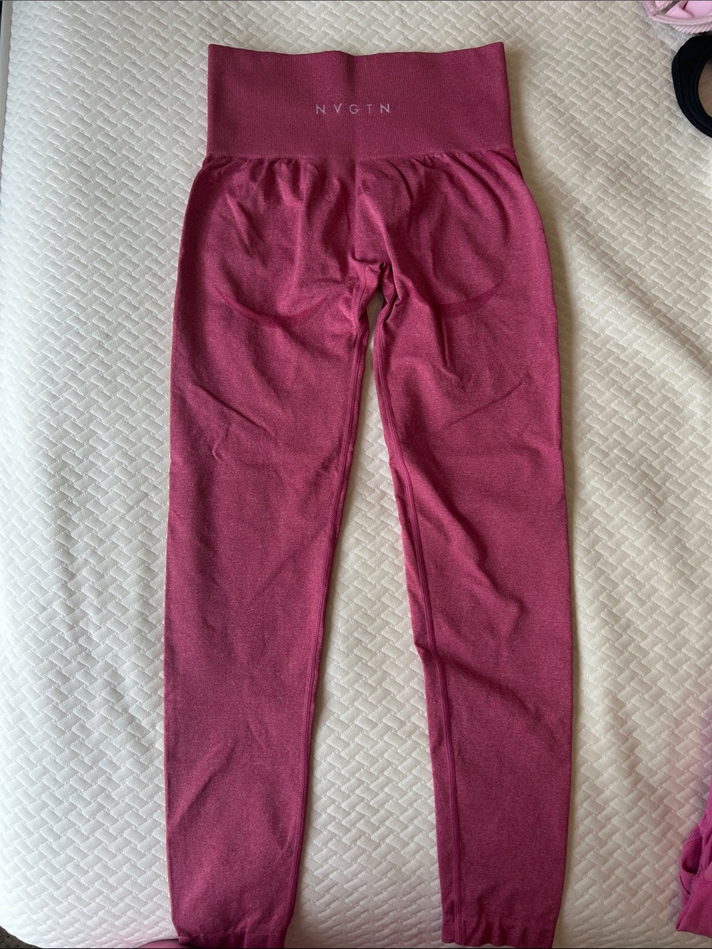 NVGTN High-Rise Berry Pink Leggings